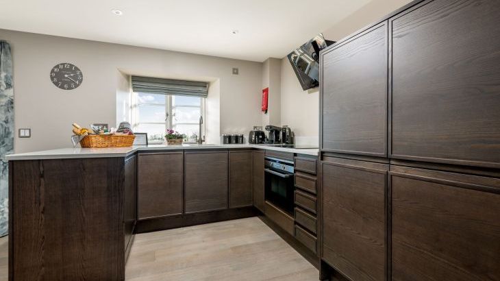 Sleeps 2, Romantic, Modern, Luxurious Cottage with garden, WiFi and Amazing Views - Photo 2