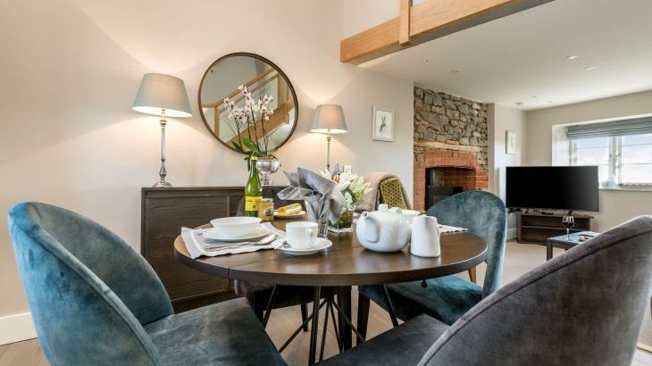 Sleeps 2, Romantic, Modern, Luxurious Cottage with garden, WiFi and Amazing Views - Photo 7