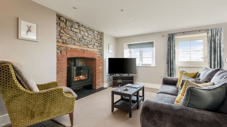 Sleeps 2, Romantic, Modern, Luxurious Cottage with garden, WiFi and Amazing Views - Photo 15