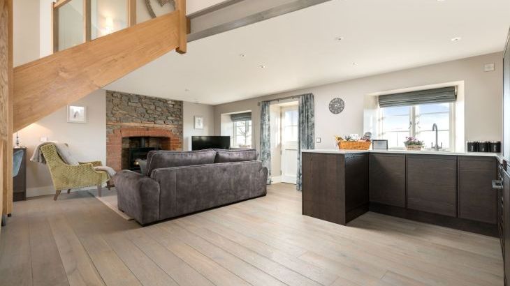 Sleeps 2, Romantic, Modern, Luxurious Cottage with garden, WiFi and Amazing Views - Photo 16