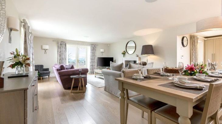 Luxury House, 5* Gold rated,sleeps 10+1 with a large garden, downstairs bedroom and wet room,  and a shared games room - Photo 21