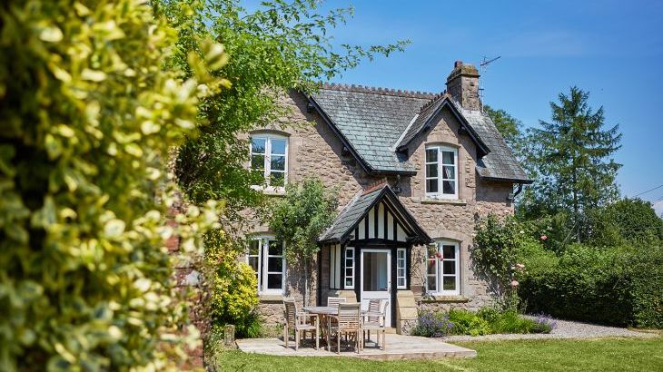 Gardeners Cottage - Main Photo