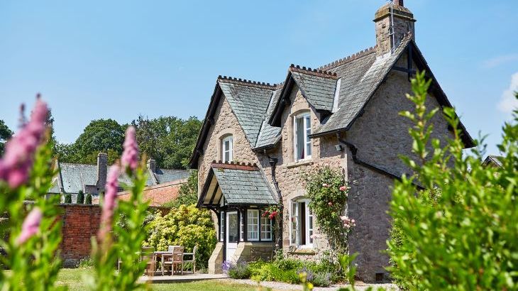 Gardeners Cottage - Photo 3