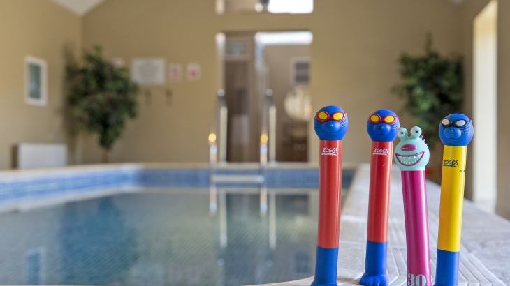 Oliver's Mill with shared Indoor Pool, Sports Court & Play Area - Main Photo