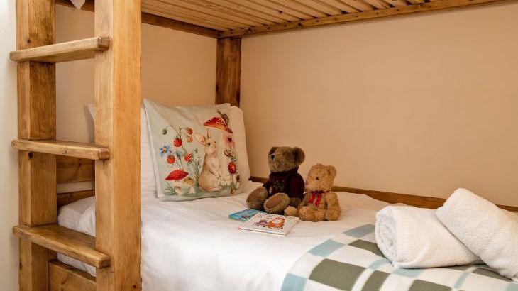 Oliver's Mill with shared Indoor Pool, Sports Court & Play Area - Photo 15