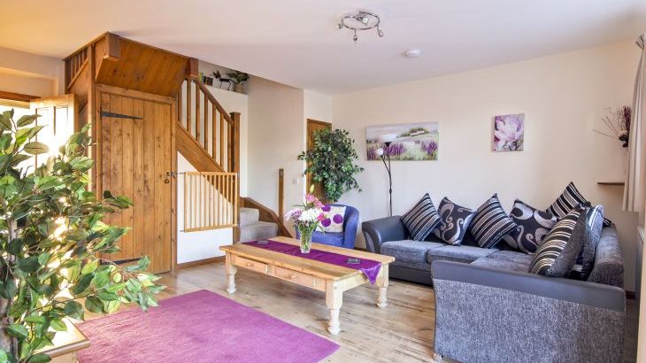 Emma's Dairy - With Indoor Pool, Sports Area & Under 5yrs play area included - Photo 6