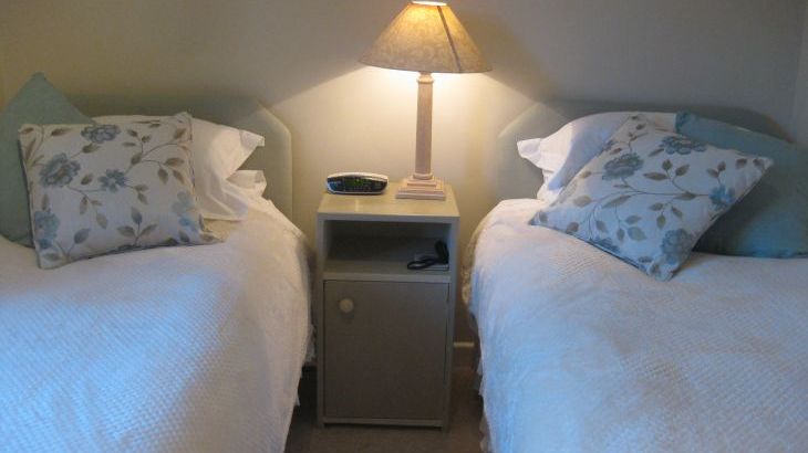 Waterlake Cottage, Orcheston, nr Stonehenge - Photo 5