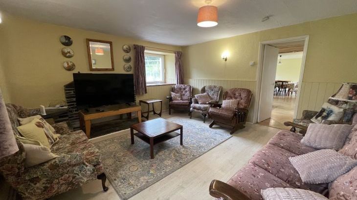 Hafod Grove Mansion House & Hafod Fach - Photo 9