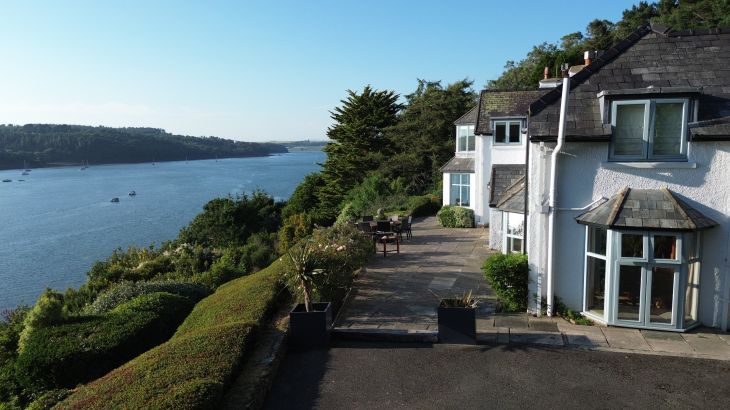 Four Ashes (Stunning Water Views) - Photo 7