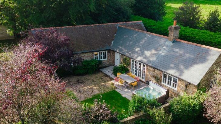 Snowdrop Cottage - Main Photo