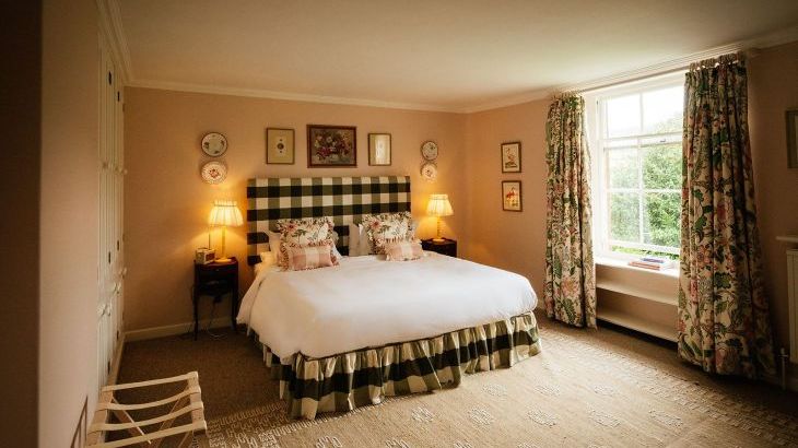 Churchill House - Photo 6