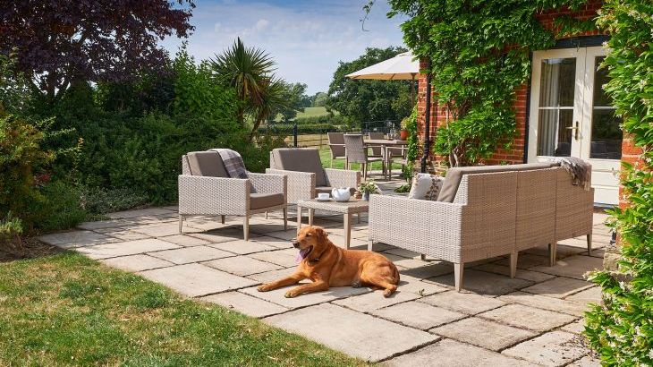 Luxury House, 5* Gold rated,sleeps 10+1 with a large garden, downstairs bedroom and wet room,  and a shared games room - Photo 47