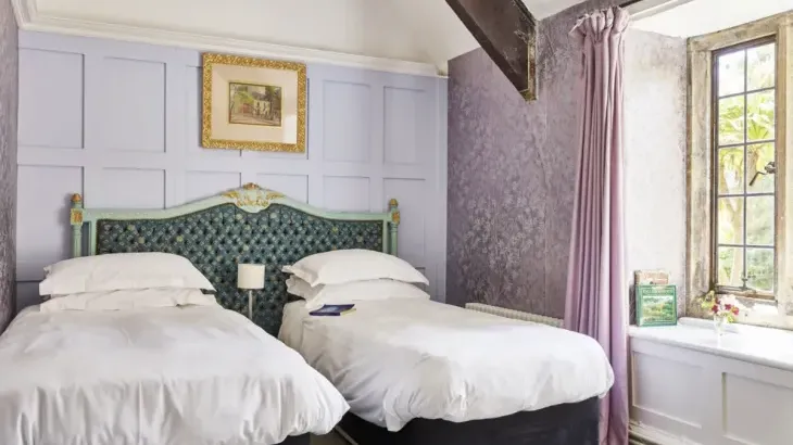 Symondsbury Manor - Photo 7