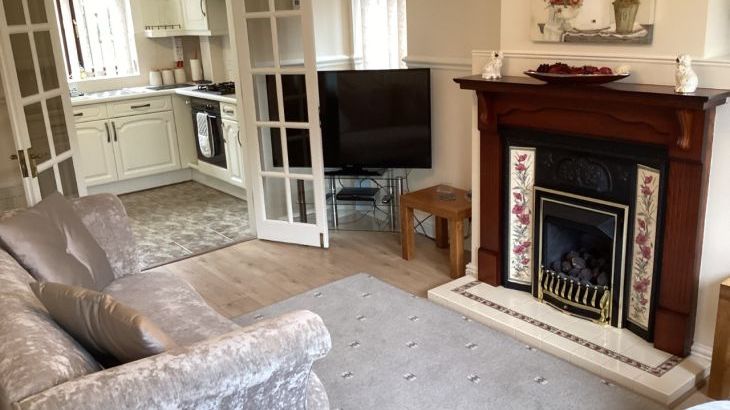 Brookside Retreat - Main Photo