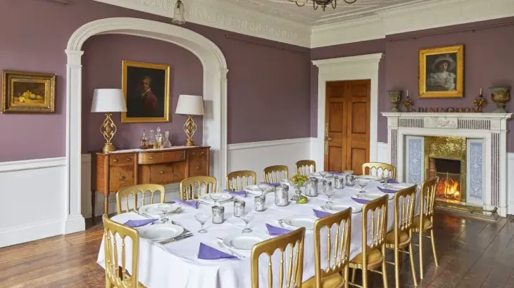 Barton Court - Photo 2