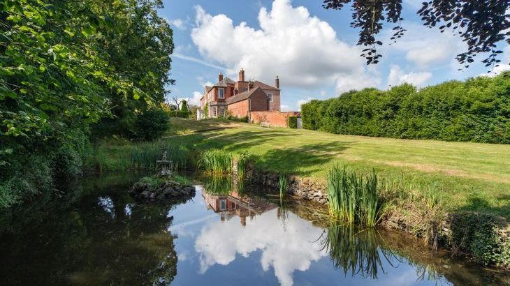 Barton Court - Photo 18