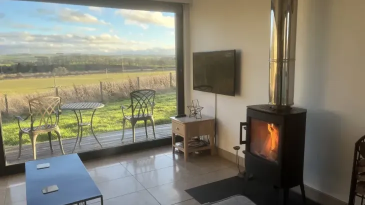 Eden Hideaway - Photo 2