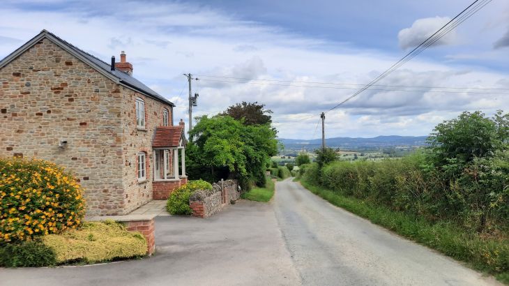 Sleeps 2, Romantic, Modern, Luxurious Cottage with garden, WiFi and Amazing Views - Photo 49