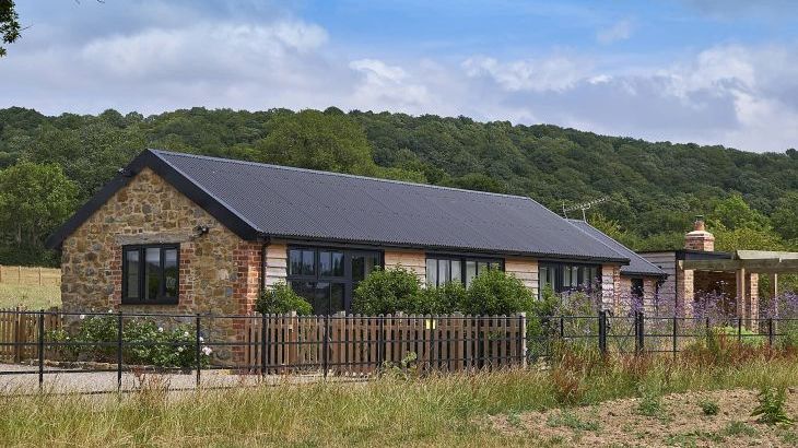 Field Barn sleeps 2, with a private Steam Room and AirCon! - Photo 23