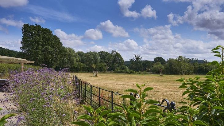 Field Barn sleeps 2, with a private Steam Room and AirCon! - Photo 38