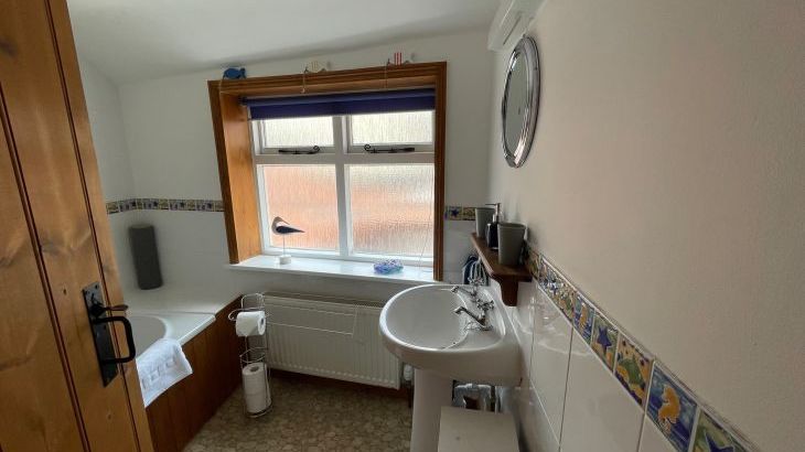 All Seasons Cottage Breaks - Chapel Cottage - Photo 23