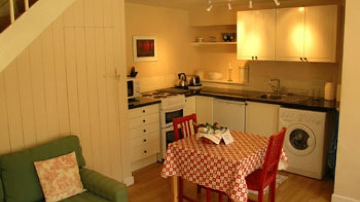 Dairy Cottage (Cotswolds) - Photo 1