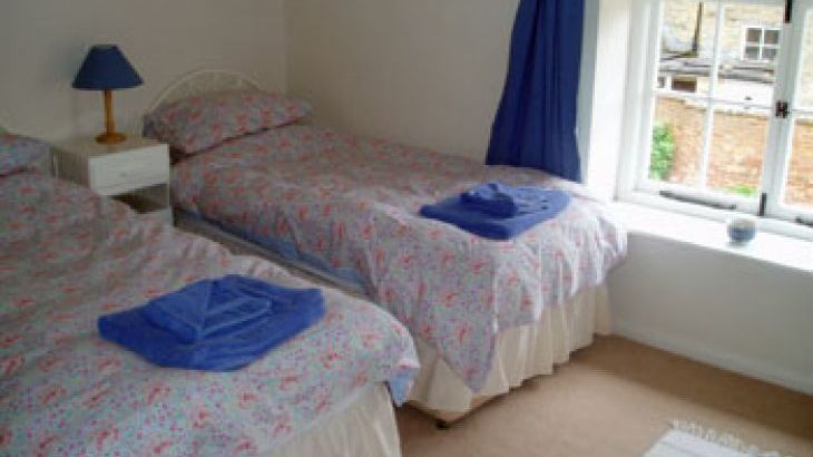 Dairy Cottage (Cotswolds) - Photo 2