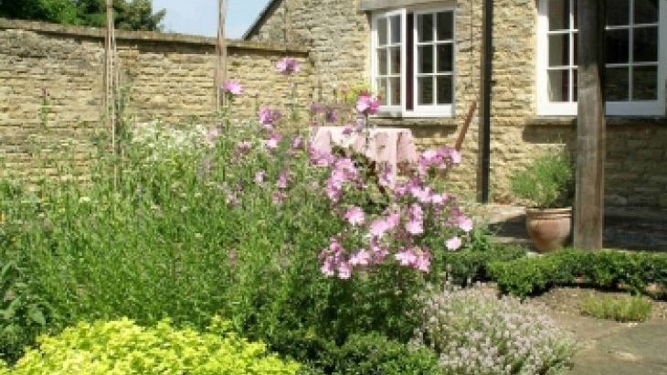 Dairy Cottage (Cotswolds) - Photo 3