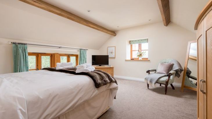 Sleeps 7+1, 5* Gold, Lovely clean Cottage in rural location with shared games room  - Photo 14