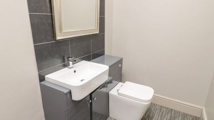 Oakwood Rural Cottage, North Wales - Photo 13