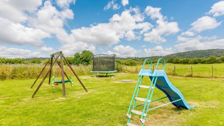 2 Black Horse Cottages dog friendly holiday cottage, Pentraeth, North Wales  - Photo 25