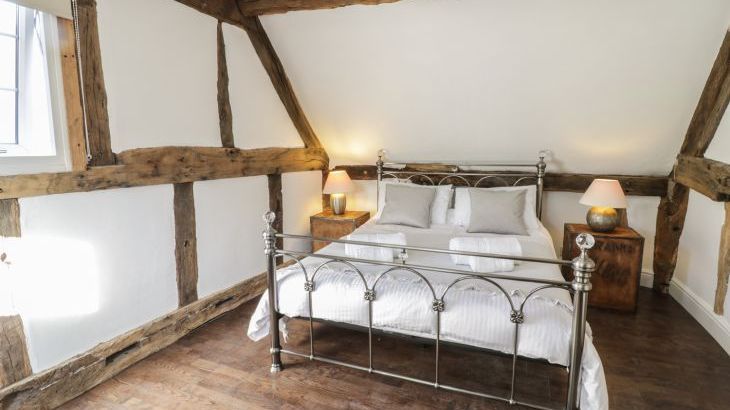 Lower Tundridge Cottage - Photo 12