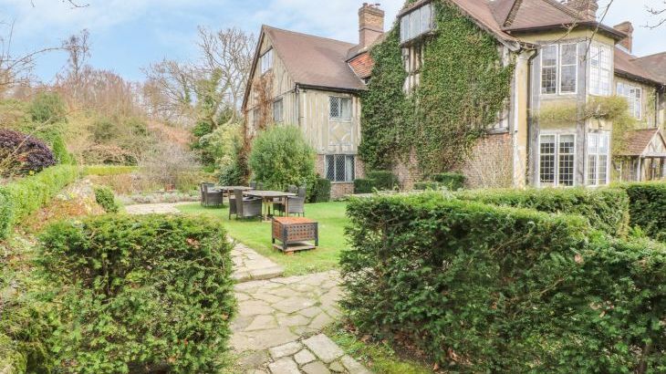 Hoath House - Photo 2