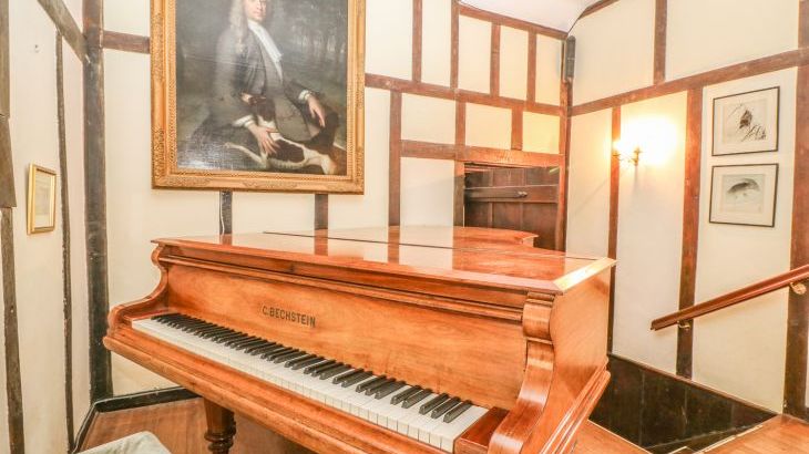 Hoath House - Photo 8