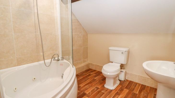 Rhandregynwen Hall - Photo 26