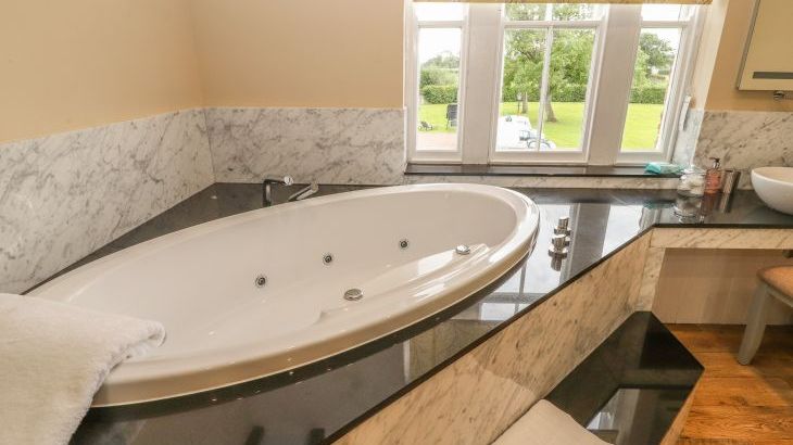 Rhandregynwen Hall - Photo 22