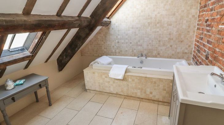 Rhandregynwen Hall - Photo 40