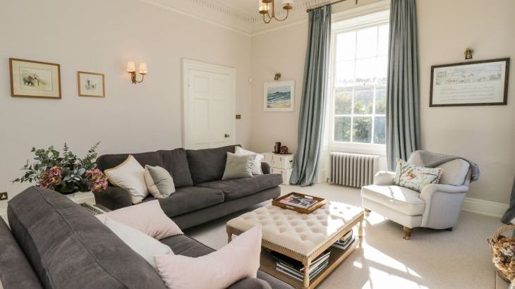 Rockstowes House - Photo 5