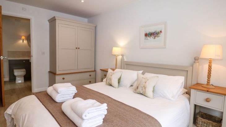 Fox's Den - Photo 13