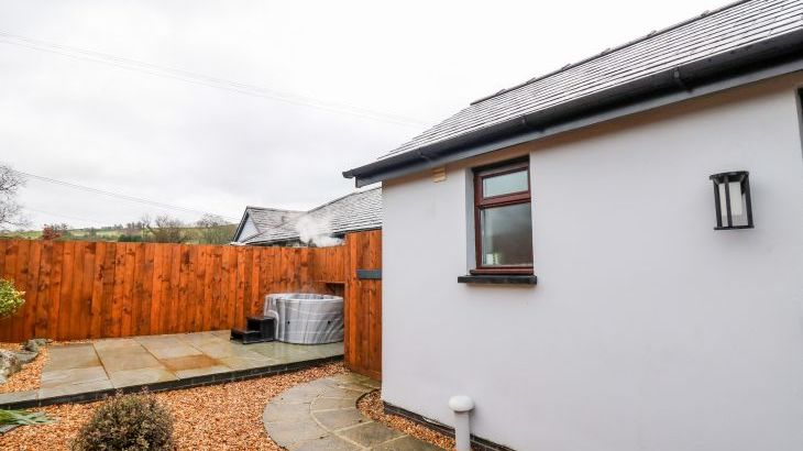 Llygad Y Dydd - Photo 24