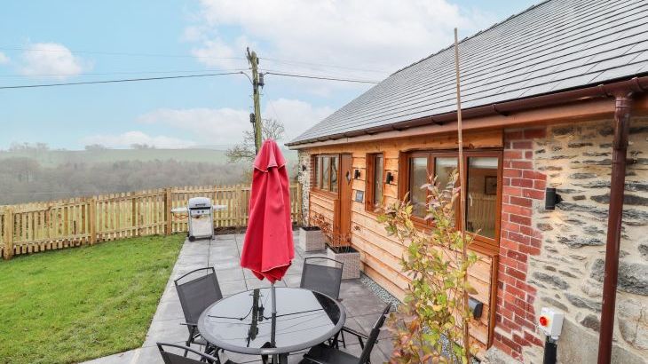 Cut Moch, Plas Moelfre Hall Barns - Photo 13