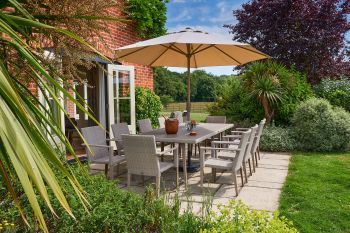 Luxury House, 5* Gold rated,sleeps 10+1 with a large garden, downstairs bedroom and wet room,  and a shared games room, Herefordshire