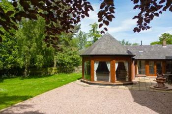 Heads Nook Hall Cottage, Cumbria