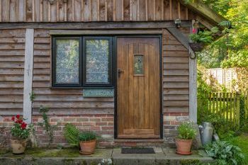 Endymion Pet-Friendly Cabin, New Forest National Park, Hampshire