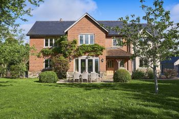 Lower Canwood sleeps 9+1