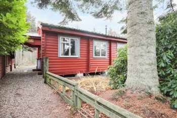 Rowan Lodge - Highland